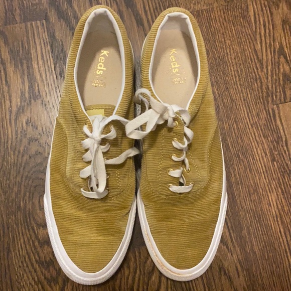 Keds sneakers 10 WORN ONCE.